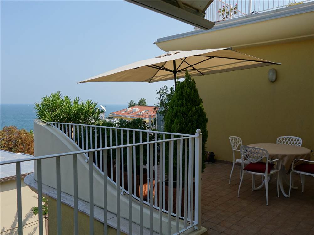 TERRAZZA